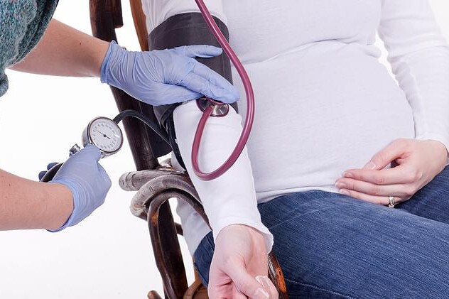 Hypertenze v těhotenství