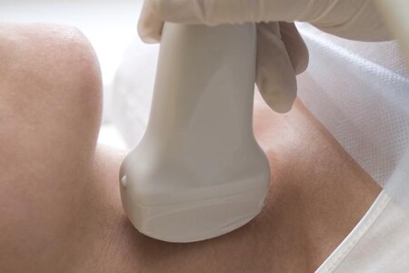 Zánět štítné žlázy 