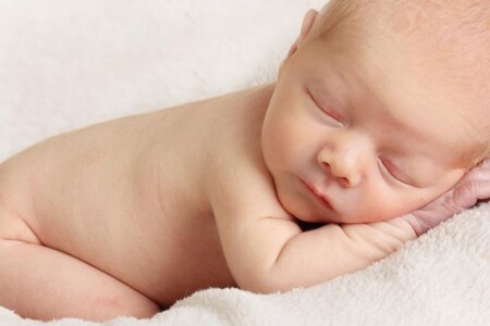 Spánek novorozence